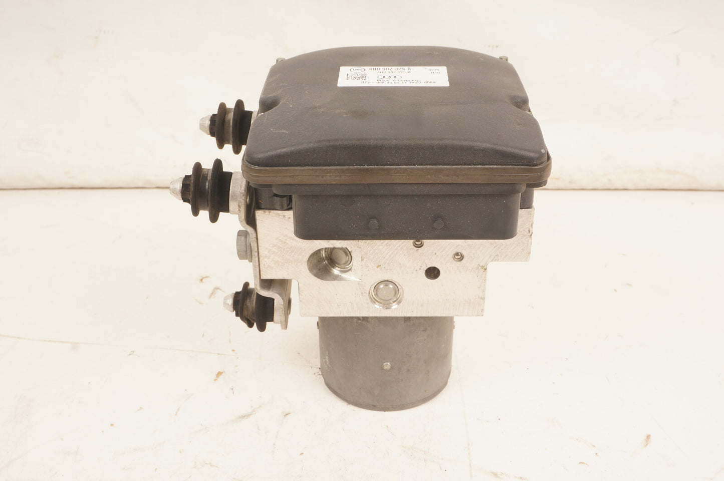 2011 - 2012 AUDI A8L ABS ANTI LOCK BRAKE PUMP W/ MODULE  4H0907379B OEM