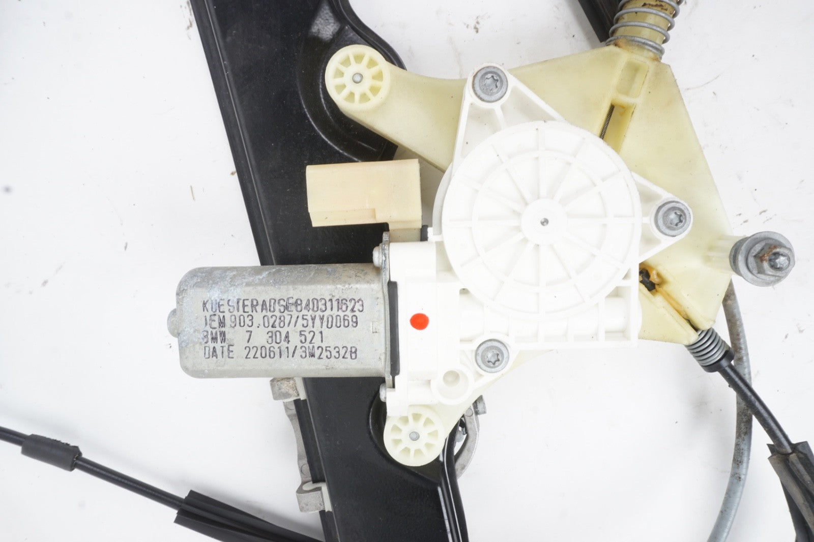 2012 - 2018 BMW 650i Front Left Window Regulator W/ Motor OEM