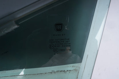 14 - 19 Fiat 500L Front Left Driver Side Door Window Glass OEM