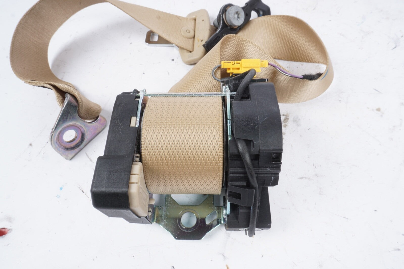 2007 - 2013 Mercedes S550 S600 Rear LEFT Driver Side Seat Belt Beige OEM