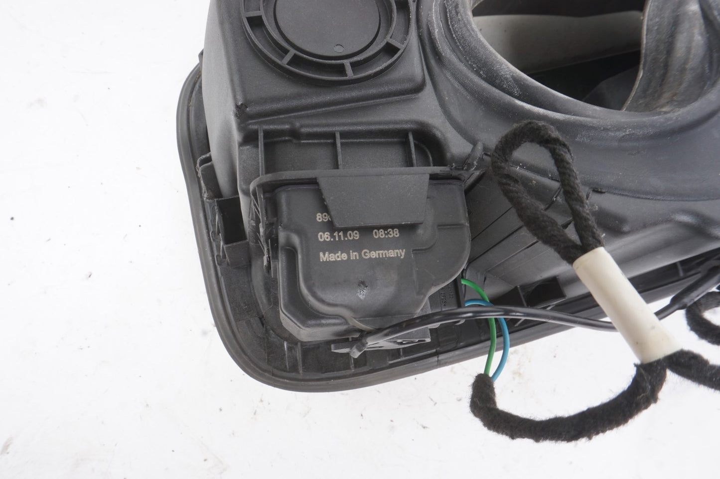 08-14 Mercedes-Benz C300 Gas Fuel Tank Filler Lid Door OEM