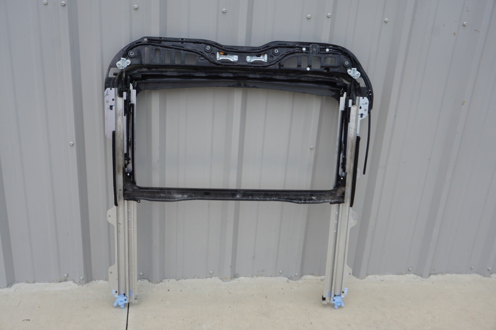 2018 - 2024 HONDA ODYSSEY SUNROOF TRACK FRAME