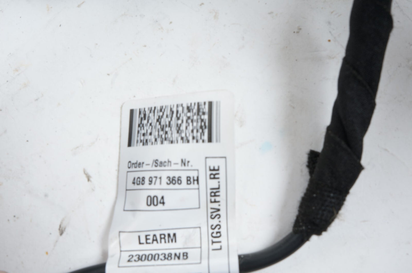2012 - 2017 AUDI A7 FRONT RIGHT PASSENGER SEAT TRACK RAIL OEM
