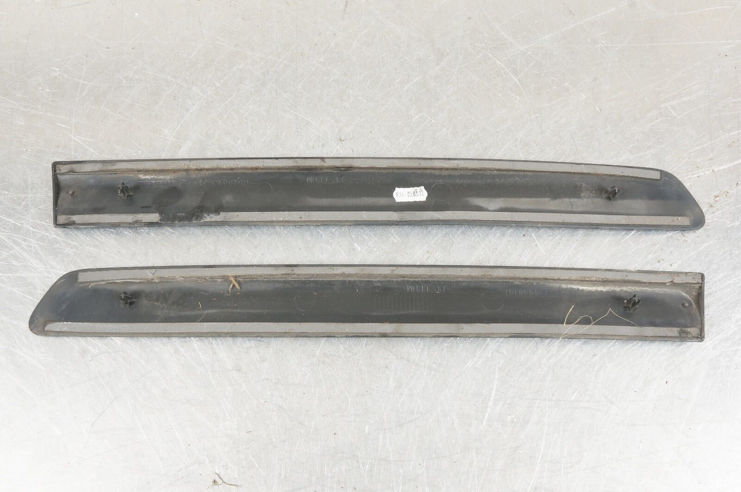 06-13 VOLVO C70 LEFT RIGHT REAR QUARTER PANEL TRIM MOLDING BLACK OEM