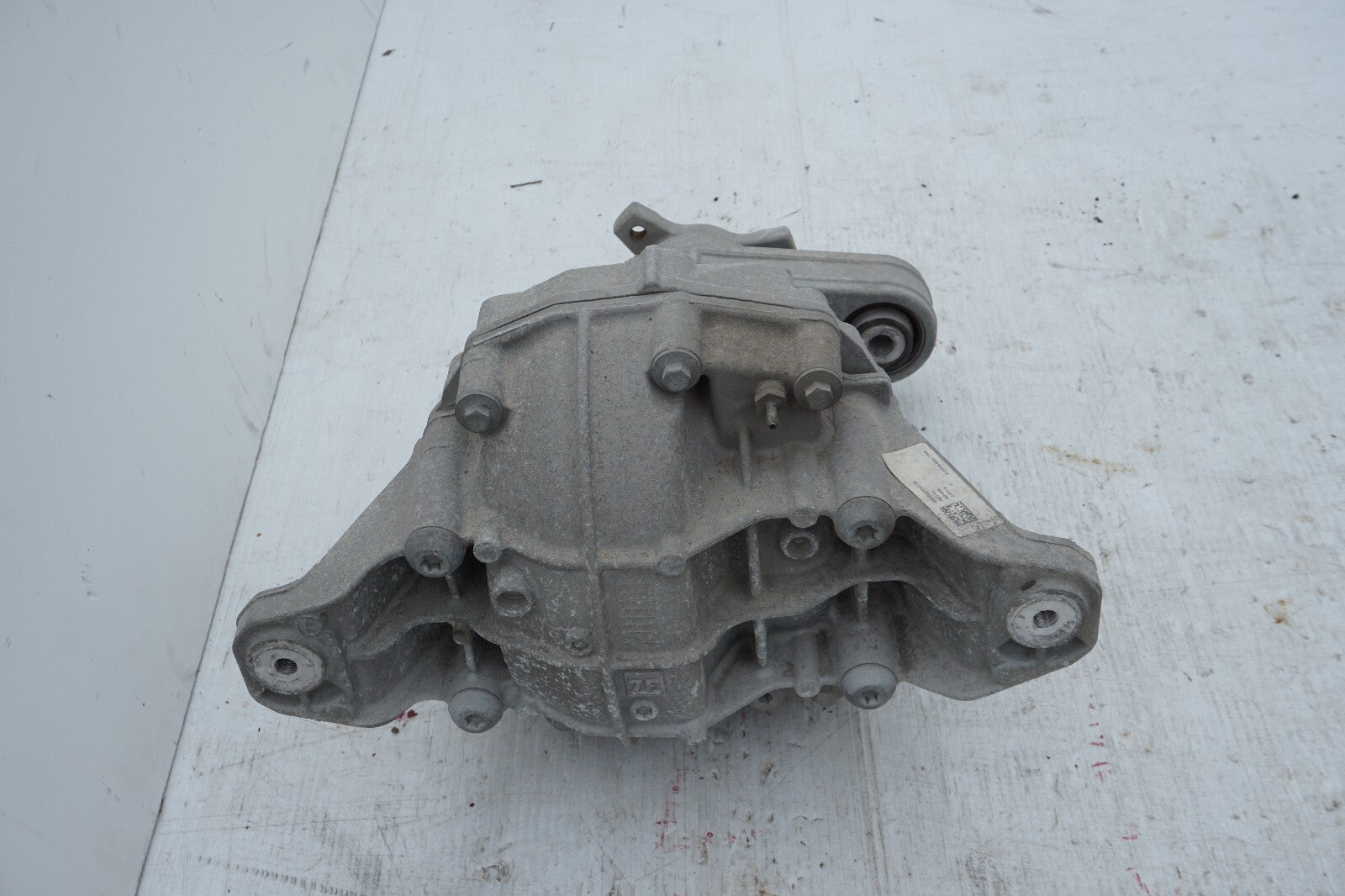 17-19 ALFA ROMEO GIULIA 2.0 RWD REAR DIFFERENTIAL AXLE CARRIER 00552759320 OEM