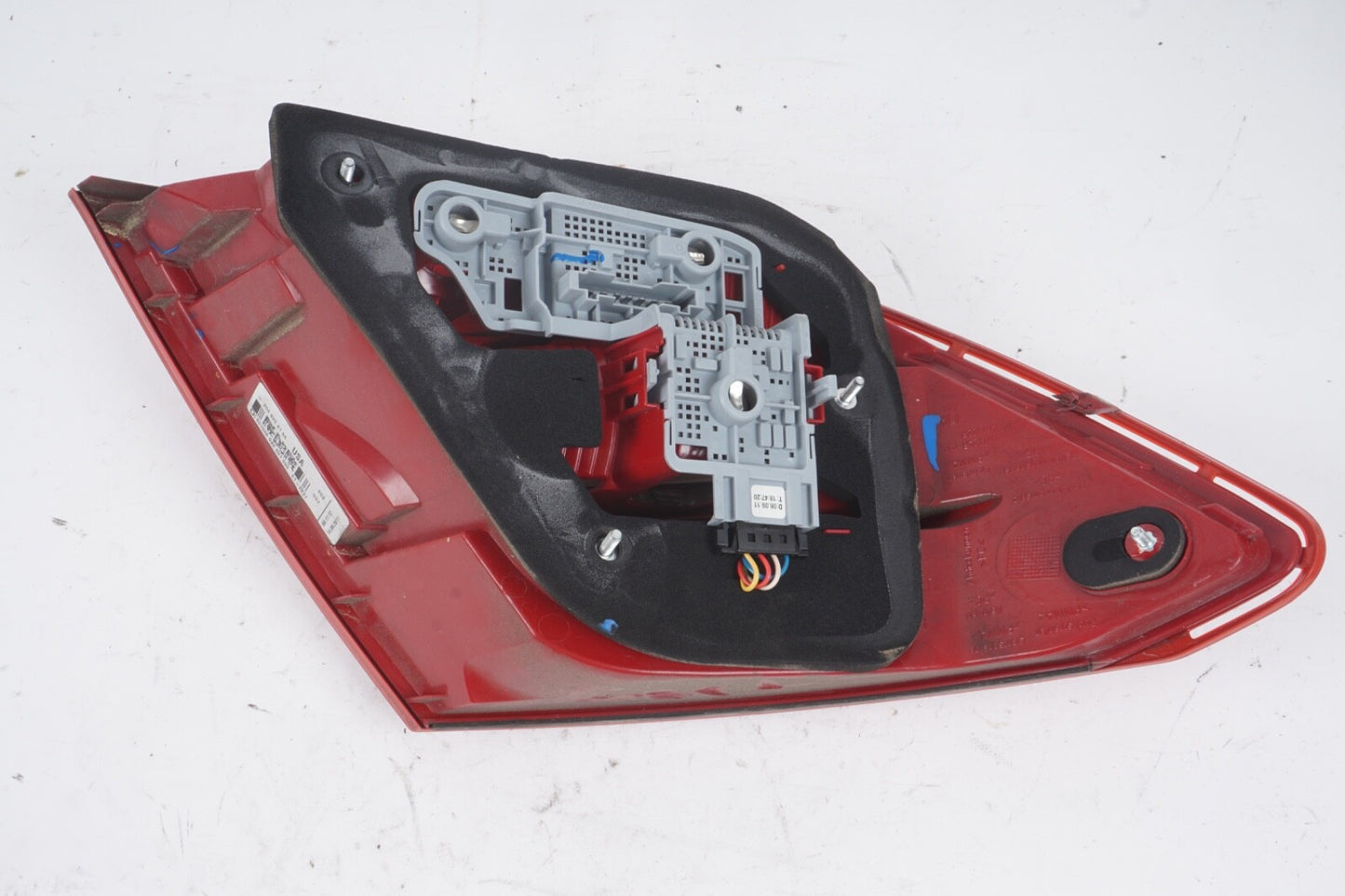 12-14 Mercedes W204 C250 C300 C350 Tail Light Lamp LED Right Passenger Side OEM