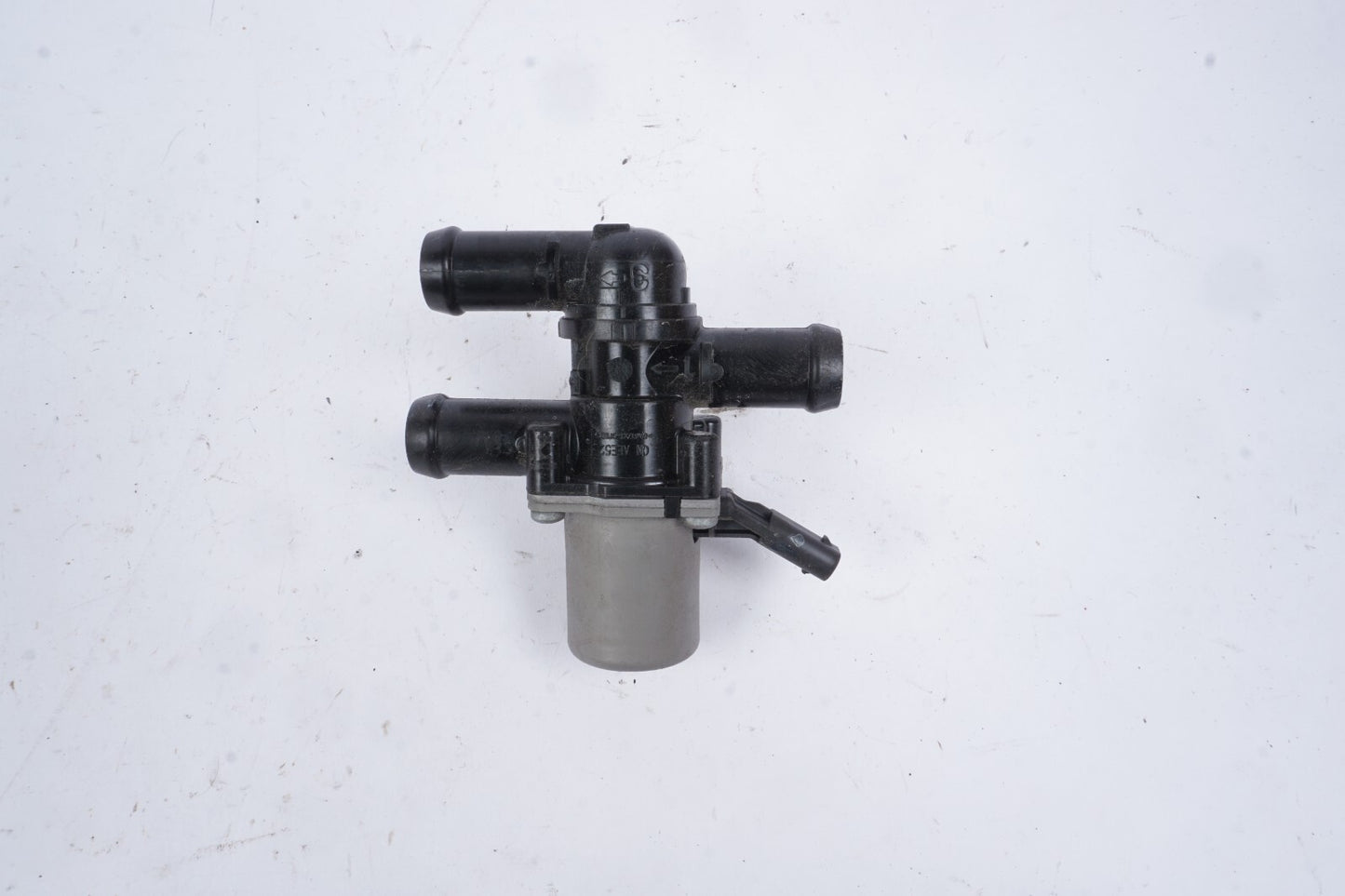 2021 - 2023 Polestar 2 Heater Water Valve OEM