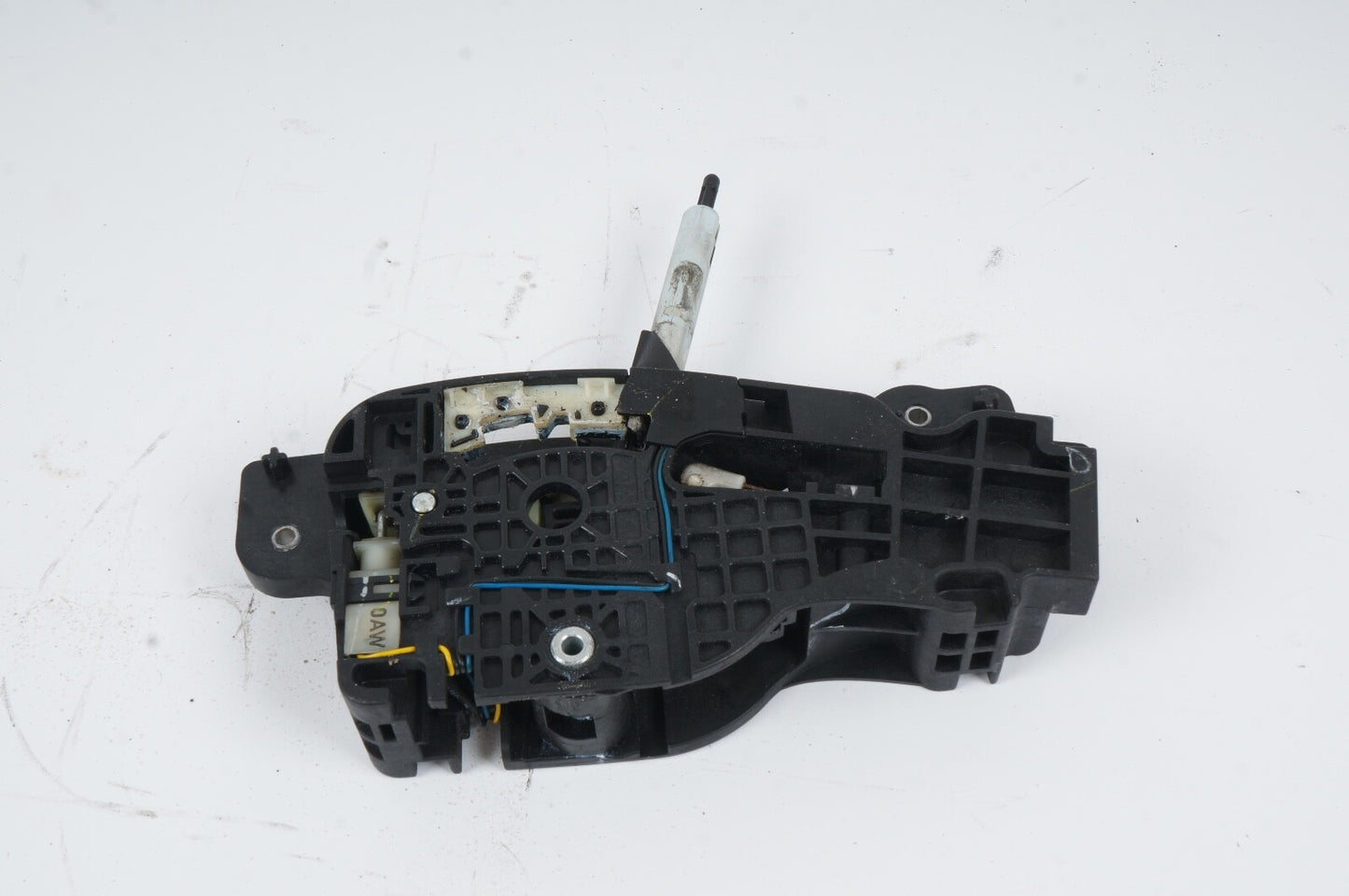 2020-2022 CADILLAC CT4 AUTOMATIC TRANSMISSION GEAR SHIFTER LEVER 13538716 OEM