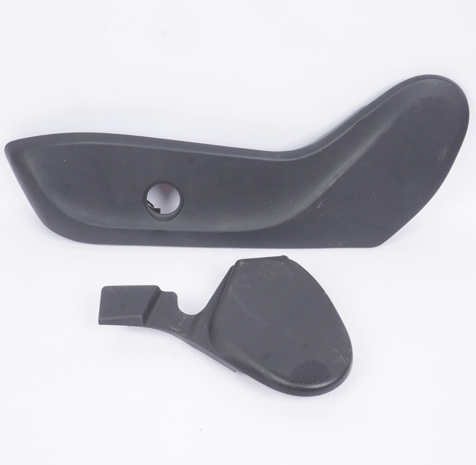 2015-2020 MERCEDES GLA250 X156 FRONT LEFT SIDE SEAT SWITCH COVER TRIM OEM