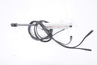 11-17 Mercedes W207 E350 E550 E400 Left Driver Main Lift Cylinder Line 11, 12
