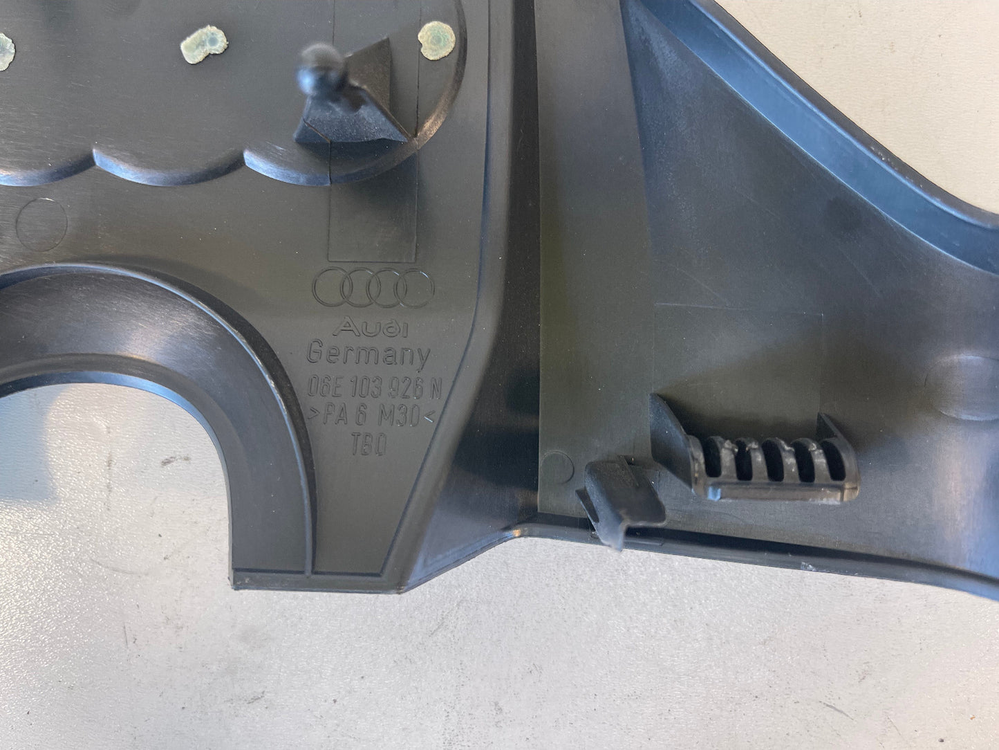 2010-2017 AUDI A6 A7 A8 Q5 Q7 3.0L REAR PLASTIC ENGINE COVER 06E103926N OEM