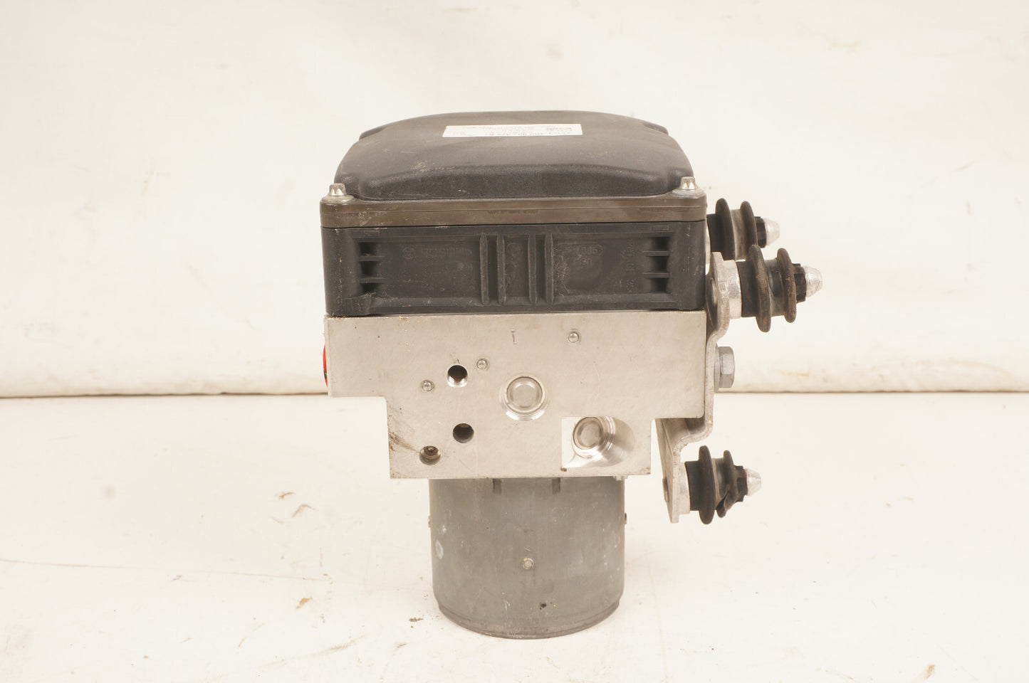 2011 - 2012 AUDI A8L ABS ANTI LOCK BRAKE PUMP W/ MODULE  4H0907379B OEM