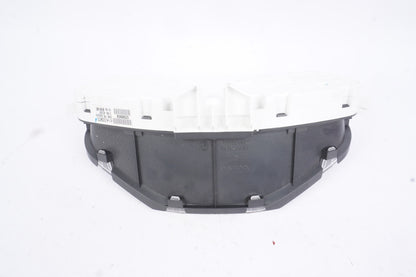 08 2009 10 11 12 13 Volvo C70 Speedometer Gauge Cluster MilesOEM