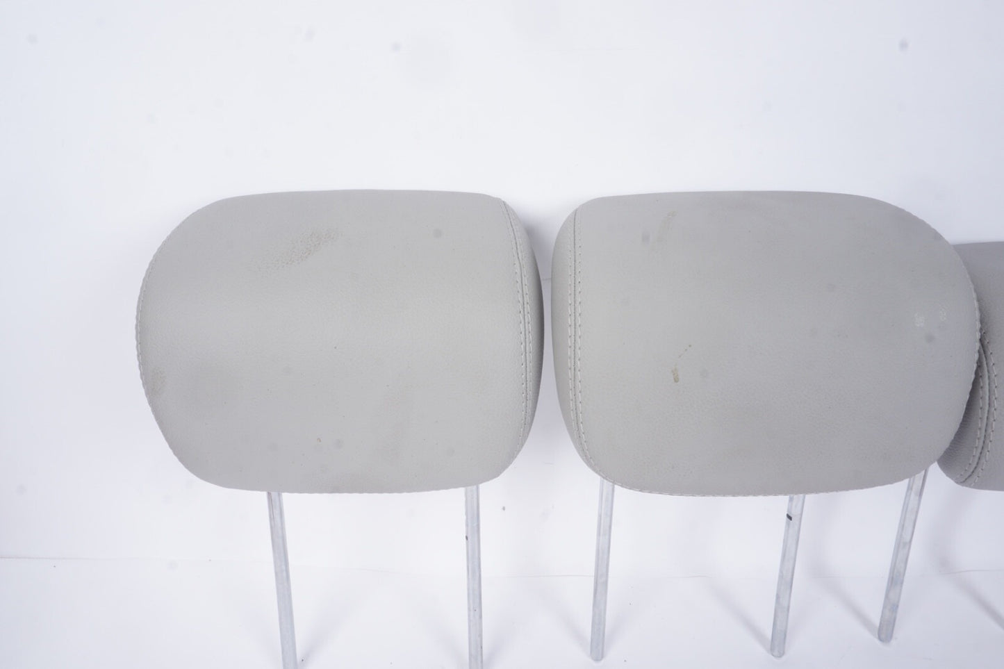 07-11 MERCEDES ML350 2ND ROW SEAT LEATHER HEADREST HEAD REST GRAY OEM