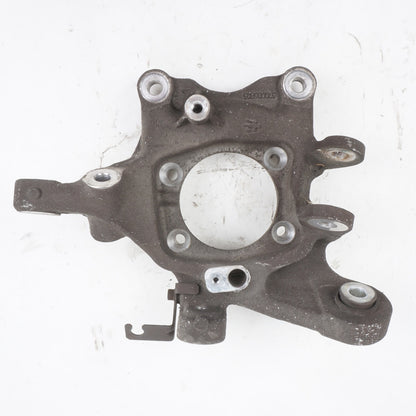 2014 - 2020 MASERATI QUATTROPORTE AWD RIGHT PASS REAR SPINDLE KNUCKLE HUB OEM