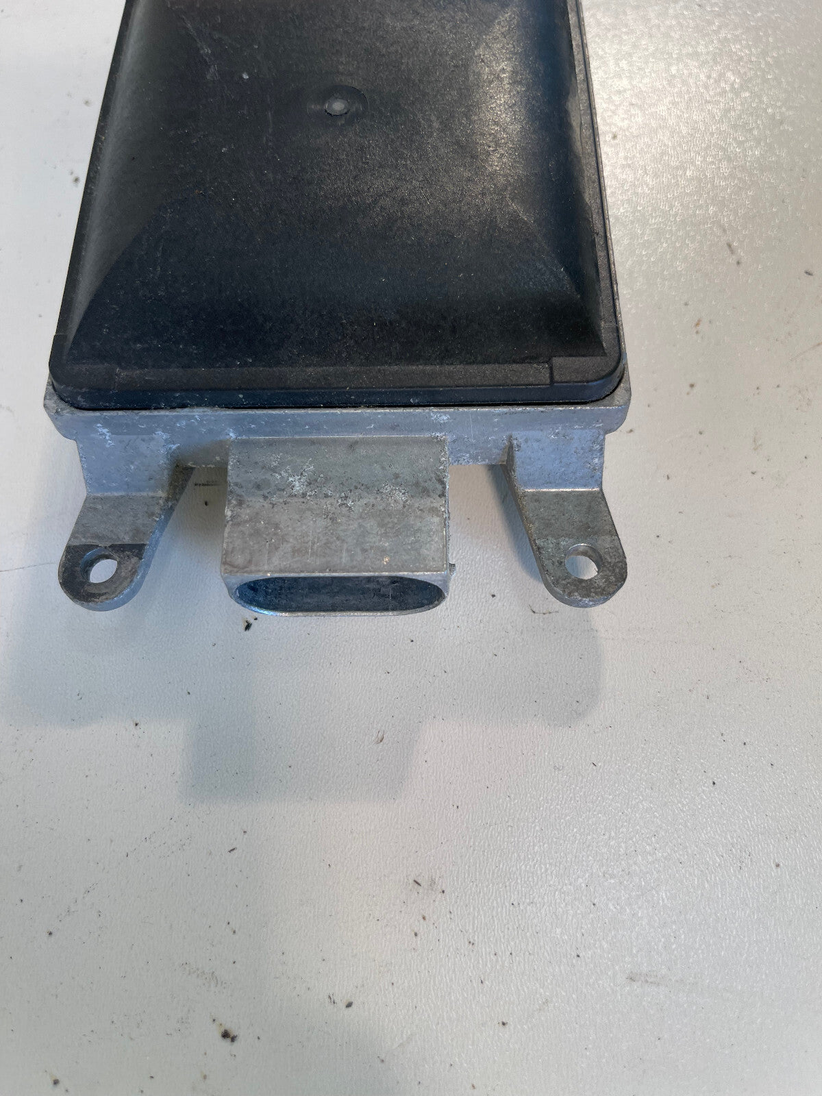 2012-2015 AUDI A7 RIGHT LANE CHANGE ASSIST CONTROL MODULE OEM 4G0907568J  OEM