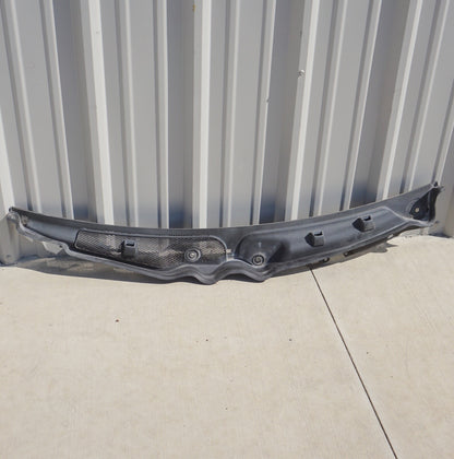 2010-2014 Mercedes W207 E550 Coupe Front Windshield Wiper Cowl Panel Washer OEM