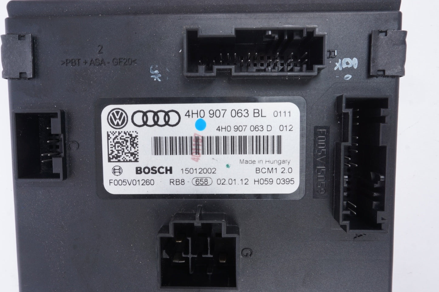 2011 - 2015 Audi A8 Body Comfort Control Module Unit OEM 4H0907063