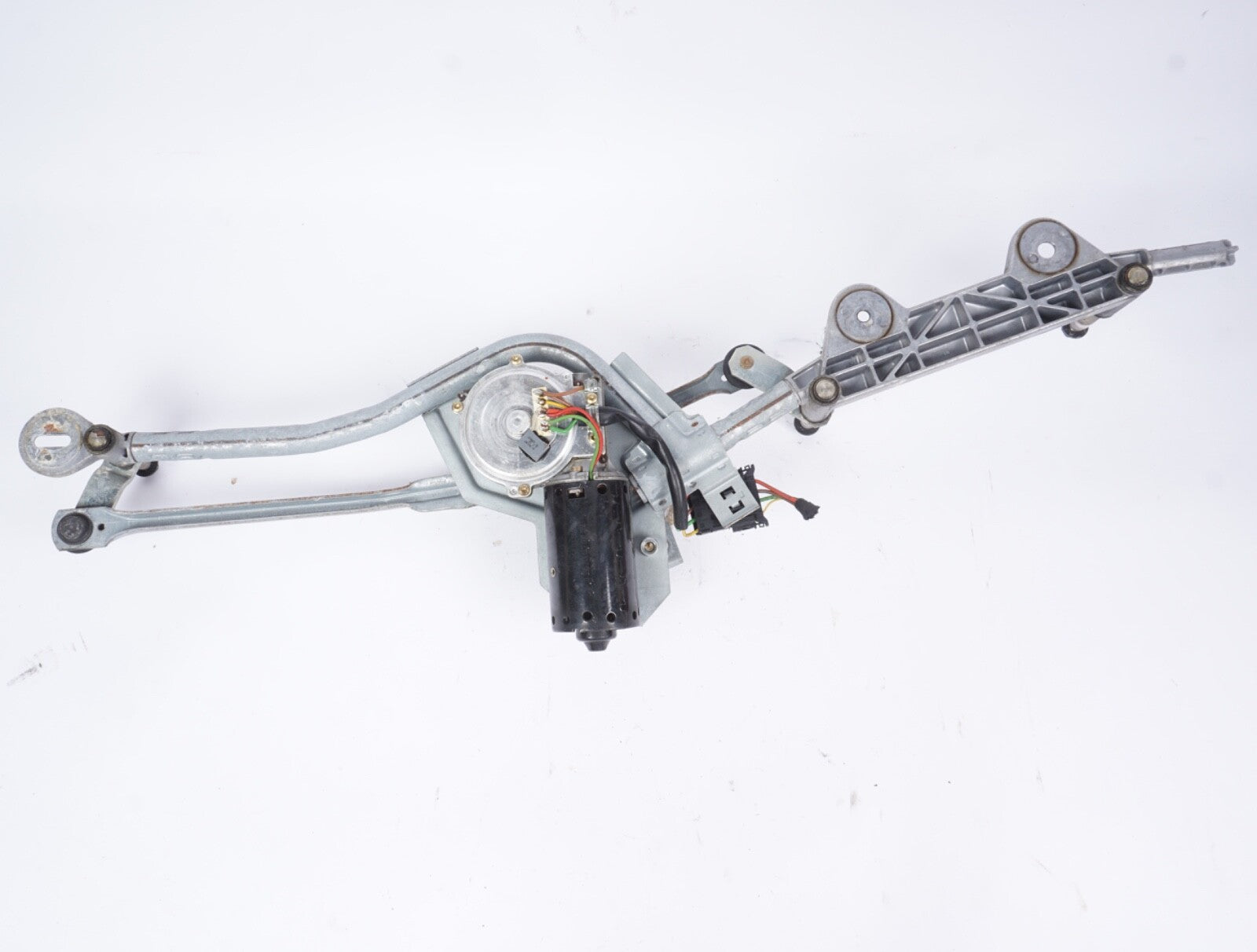 2003 - 2012 Mercedes R230 SL500 Front Windshield Wiper Motor And Link 0390241442