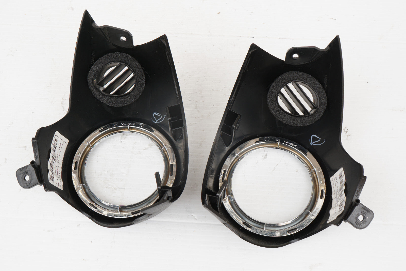 2007 - 2015 MINI COOPER S R57 AIR VENT TRIM BEZEL LEFT & RIGHT SET OEM