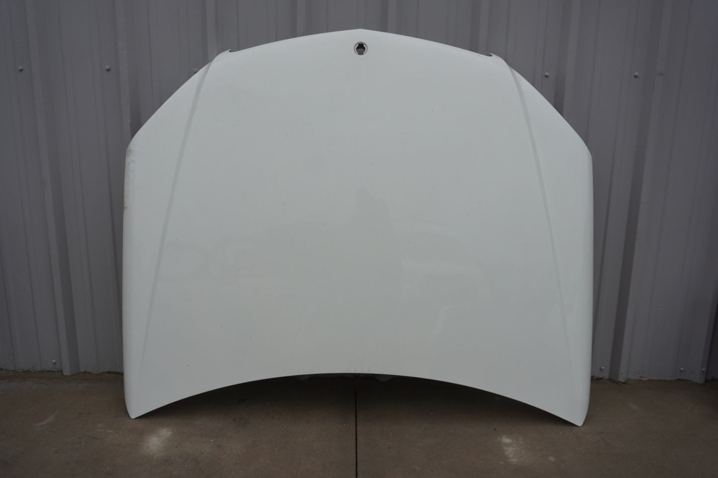 2008 - 2011 Mercedes W204 C250 C300 Front Hood Bonnet Panel Assembly OEM