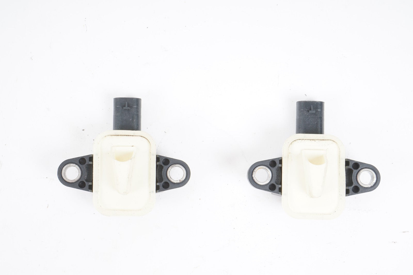 11-17 AUDI A8L SENSORS SET OF 2 4H0955557 OEM