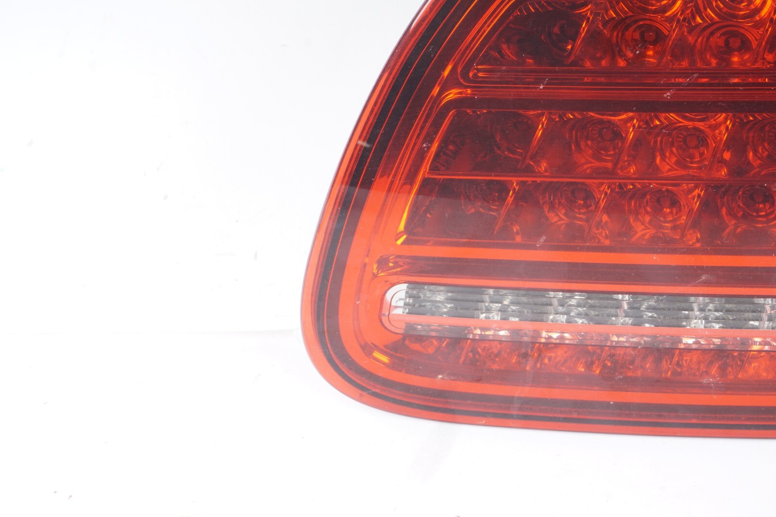2011-2014 Porsche Cayenne 958 Right Passenger Side Inner Tail Light Lamp OEM