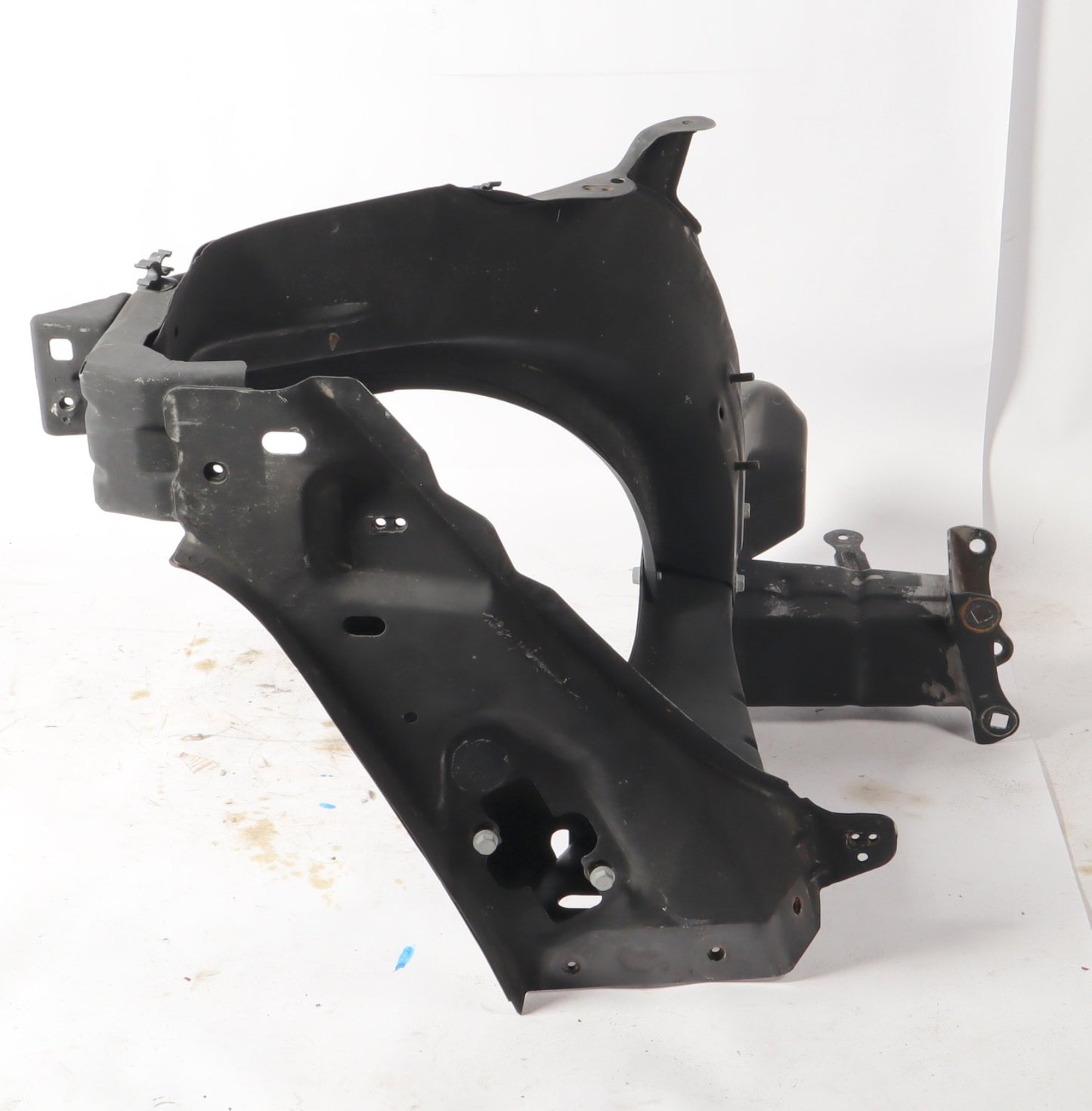 06-12 Mercedes W164 ML550 GL450 ML350 Front Left Headlight Support Bracket OEM