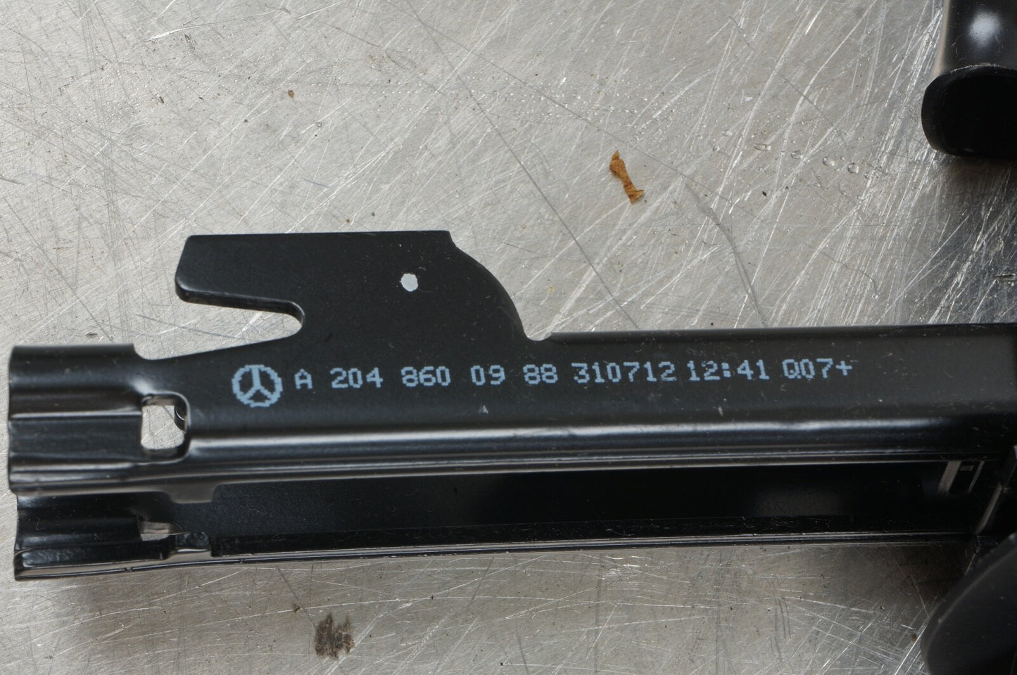2008-2014 MERCEDES C300 W204 FRONT RIGHT SIDE SEAT BELT SEATBELT RETRACTOR OEM