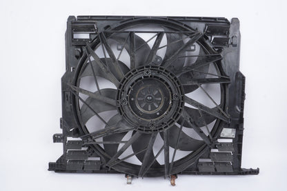 2009 - 2015 BMW 750 F01 650I F12 RADIATOR COOLING FAN OEM