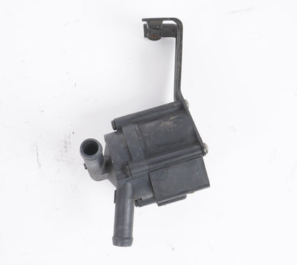 2010-2016 BMW 550I GT F07 AUXILIARY WATER PUMP 7629916 OEM