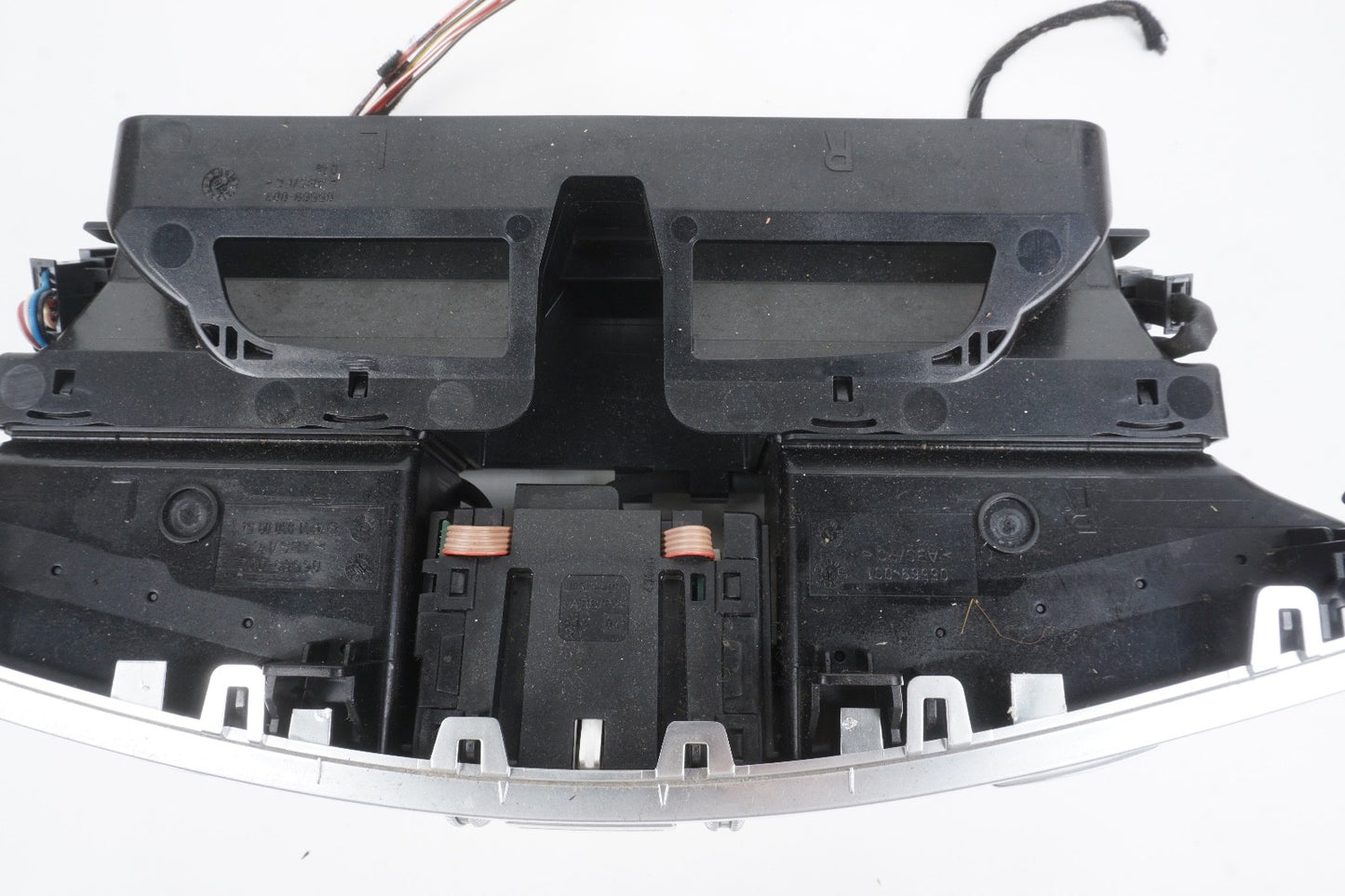 07-13 Mercedes W221 S550 S350 Center Dash Air AC A/C Heater Vent 2218300954 OEM