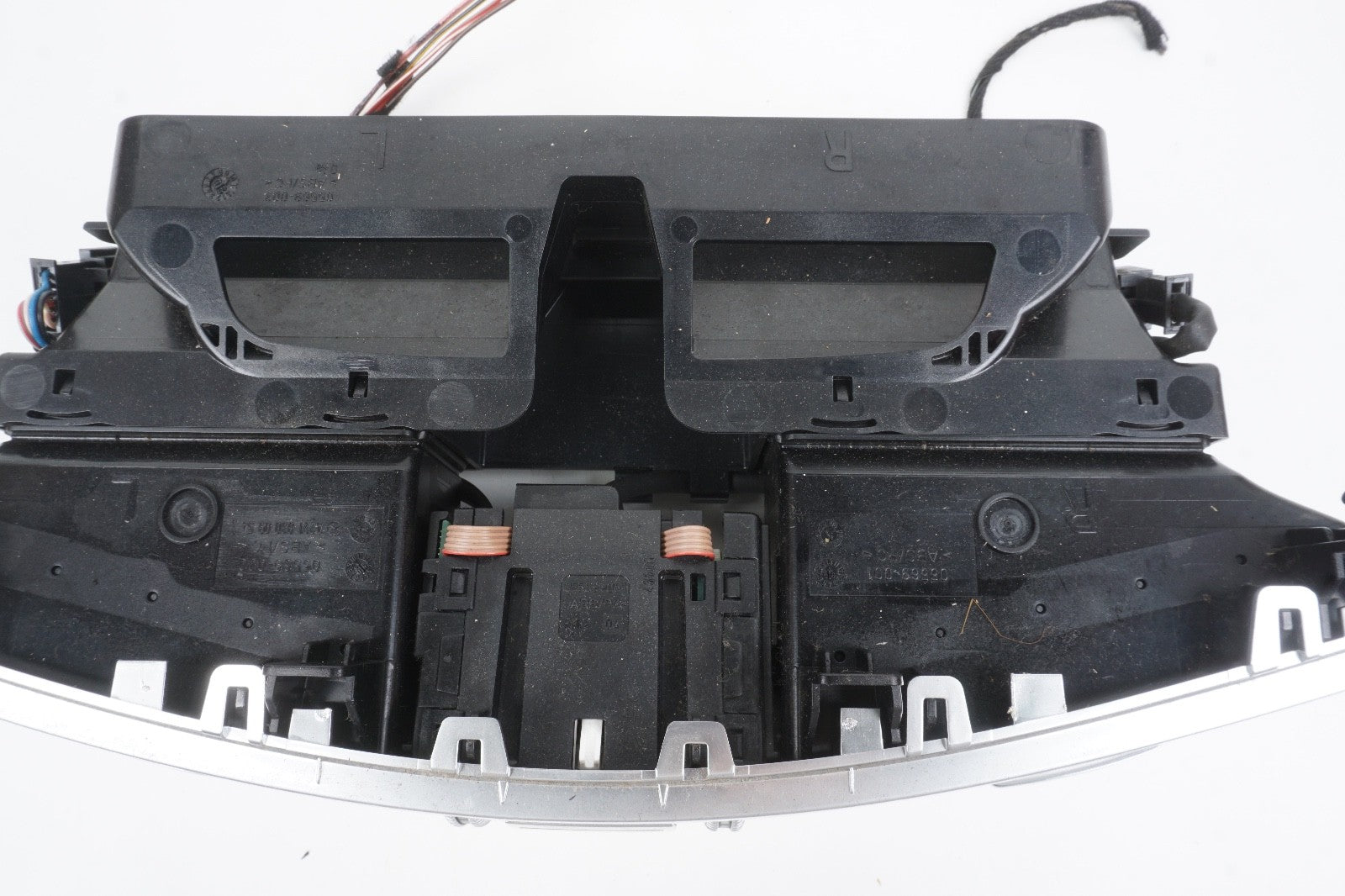 07-13 Mercedes W221 S550 S350 Center Dash Air AC A/C Heater Vent 2218300954 OEM