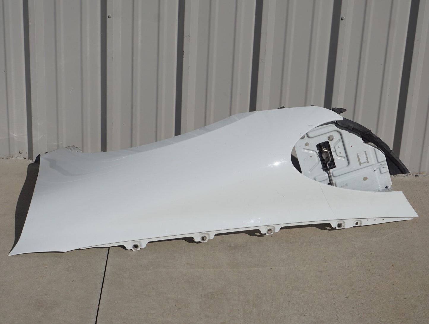 11-14 Porsche Cayenne 958 S Left Driver Side Fender Assembly WHITE OEM