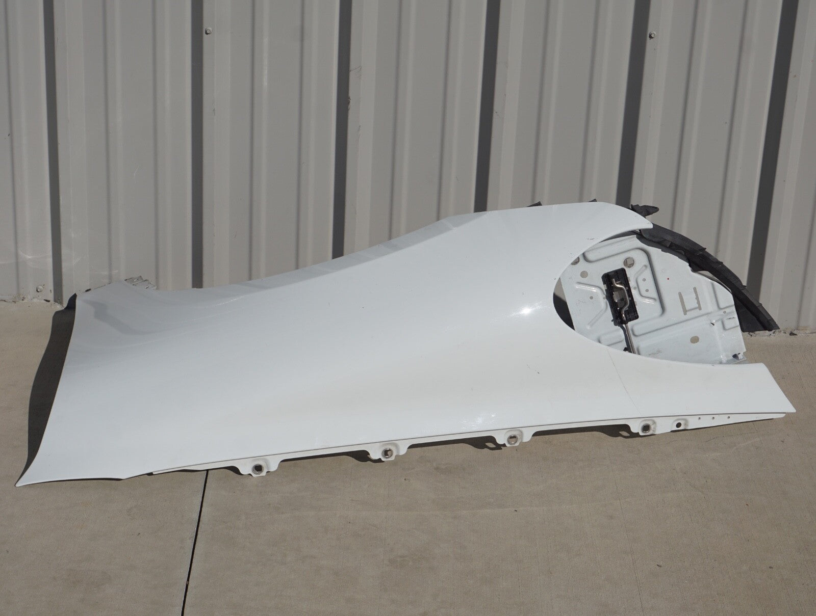 11-14 Porsche Cayenne 958 S Left Driver Side Fender Assembly WHITE OEM