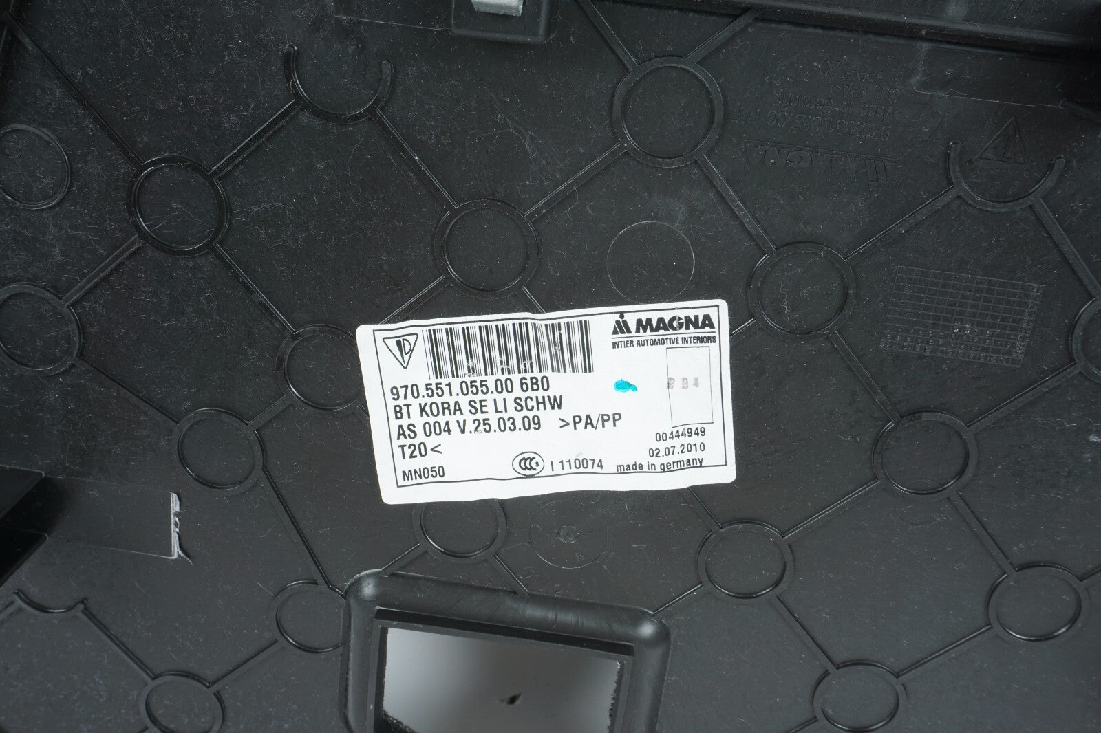 10 - 16 PORSCHE PANAMERA REAR LEFT DRIVER SIDE TRUNK FLOOR COVER TRIM OEM