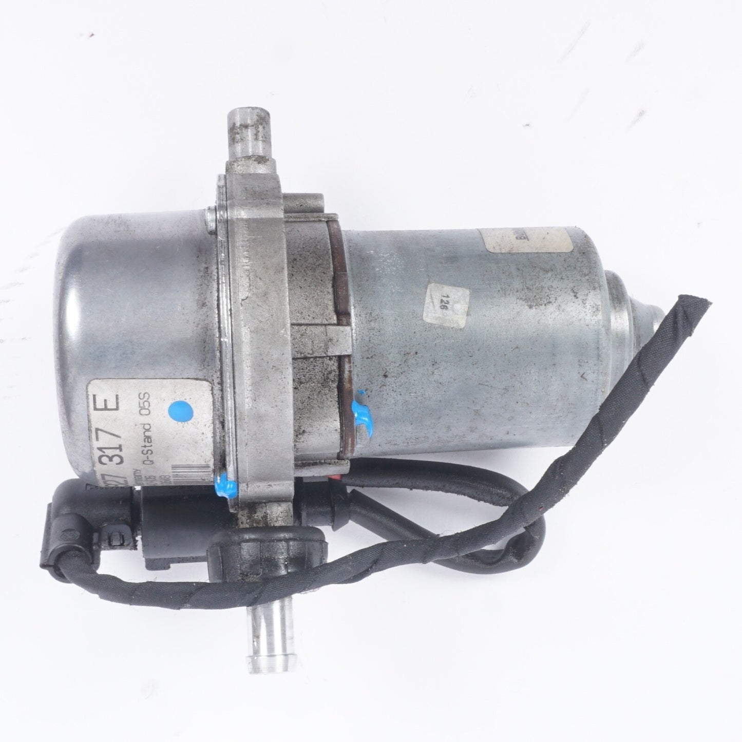 2004 - 2018 AUDI A8 QUATTRO - Brake Booster Vacuum PUMP 8E0927317