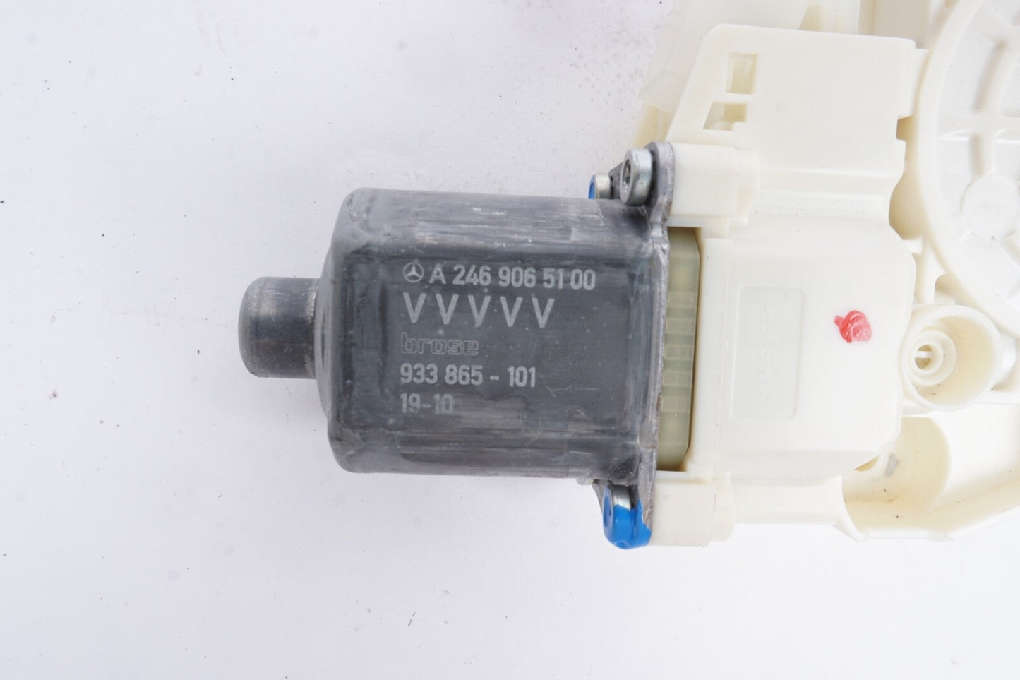 2015-2020 Mercedes GLA250 Front Left Driver Side Door Window Regulator Motor OEM