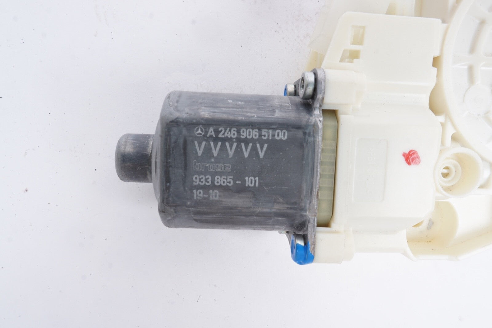 2015-2020 Mercedes GLA250 Front Left Driver Side Door Window Regulator Motor OEM