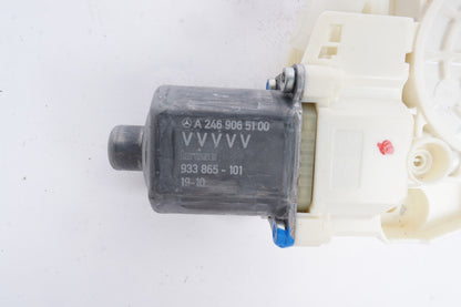 2015-2020 Mercedes GLA250 Front Left Driver Side Door Window Regulator Motor OEM