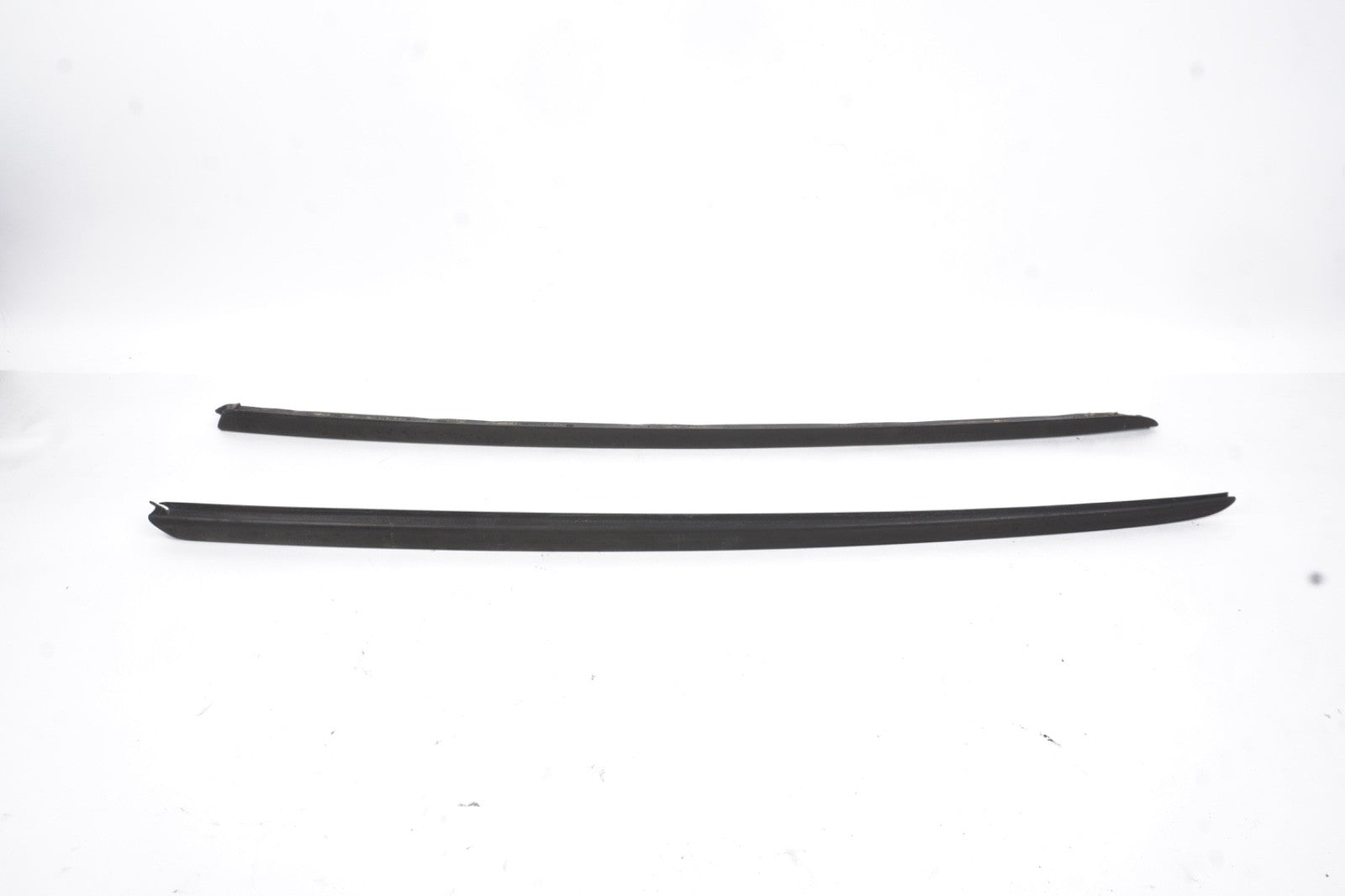 2011 - 2017 Audi A8 Windshield Left And Right Drip Seal Molding OEM