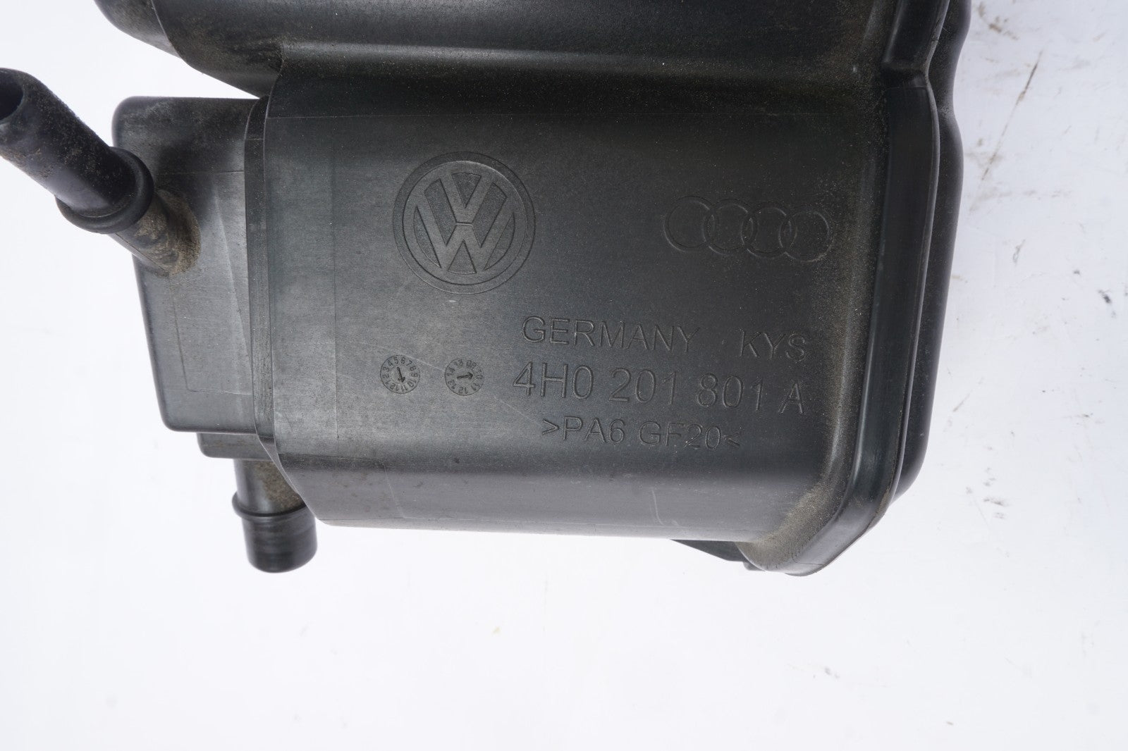 2011 - 2019 Audi A8 S8 Q7 Charcoal Filter With Leak Detection Pump OEM