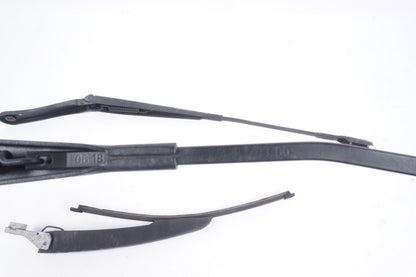 2018 - 2023 BMW X2 28I F39 - Right & Left Windshield Wiper ARM SET