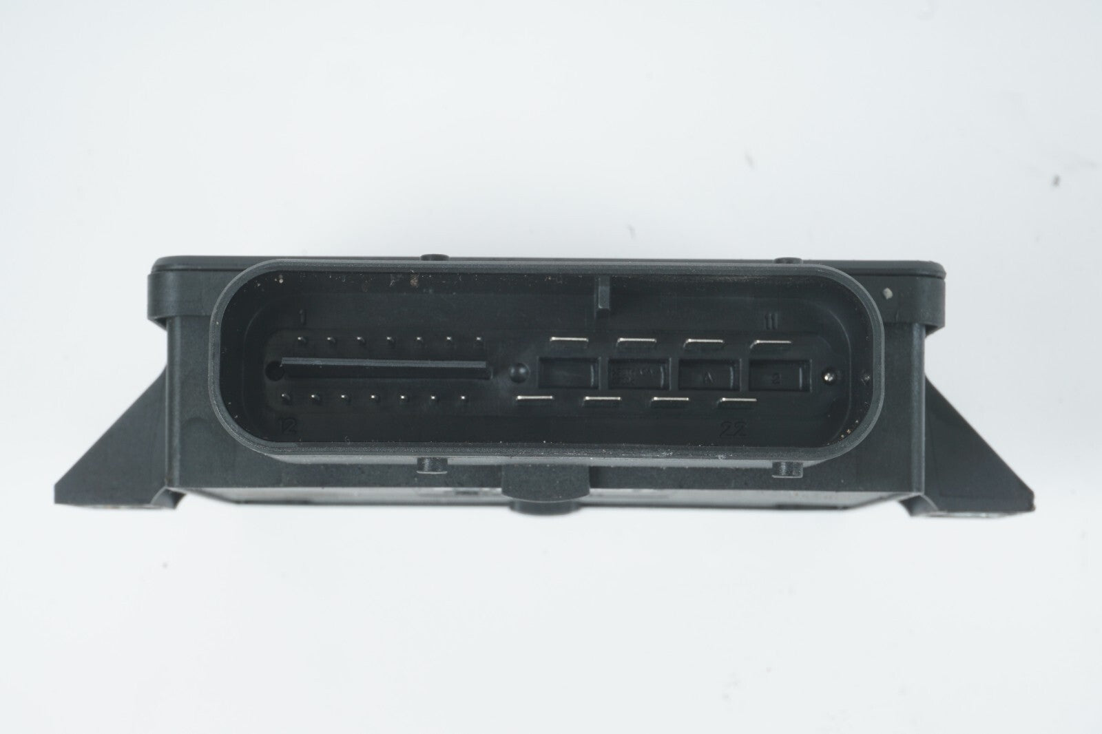 2012 - 2018 BMW 650i 640i PARKING BRAKE CONTROL MODULE 6858017  OEM