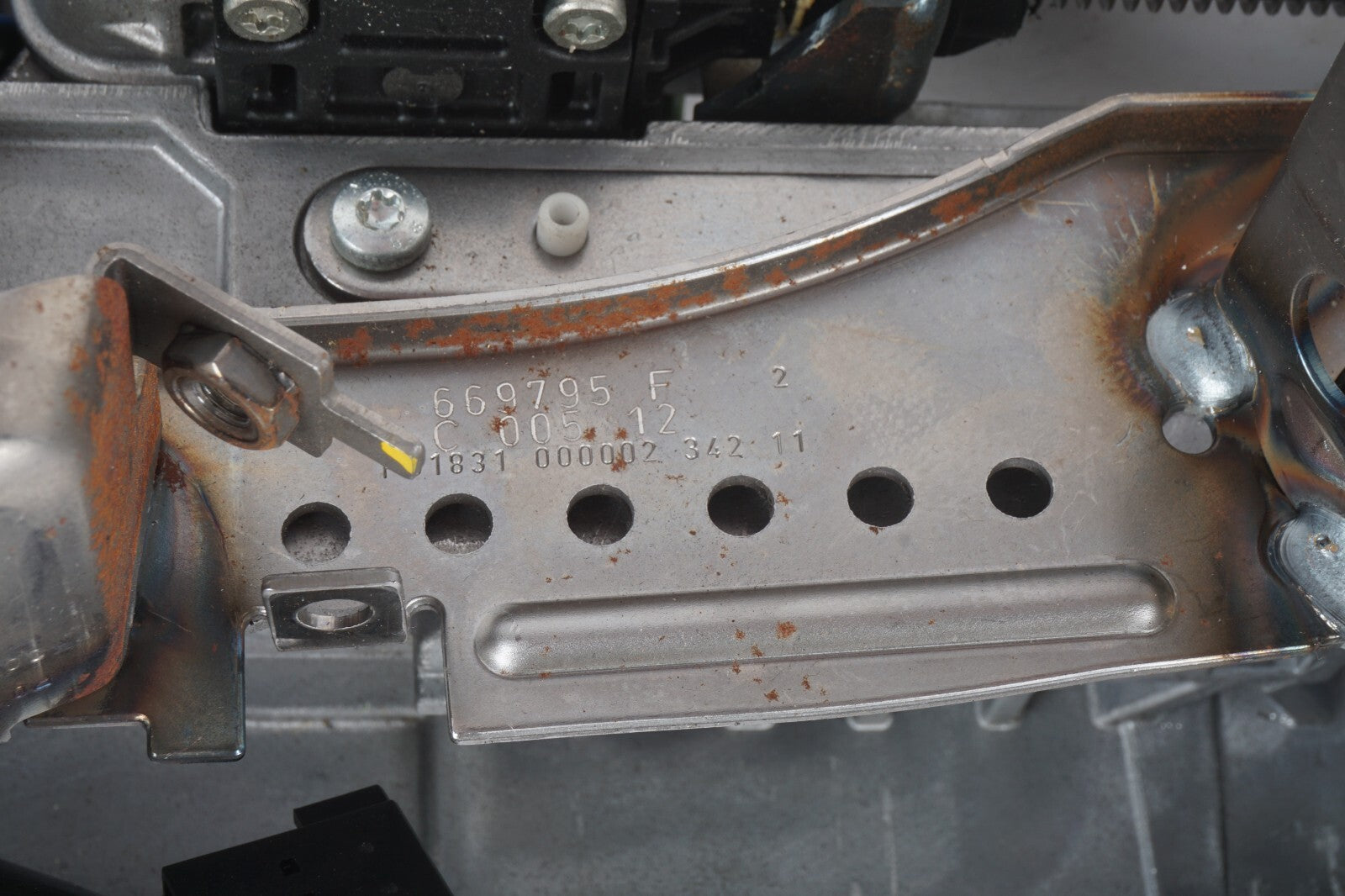 11-17 AUDI A8 A8L STEERING COLUMN 4H0419506T OEM