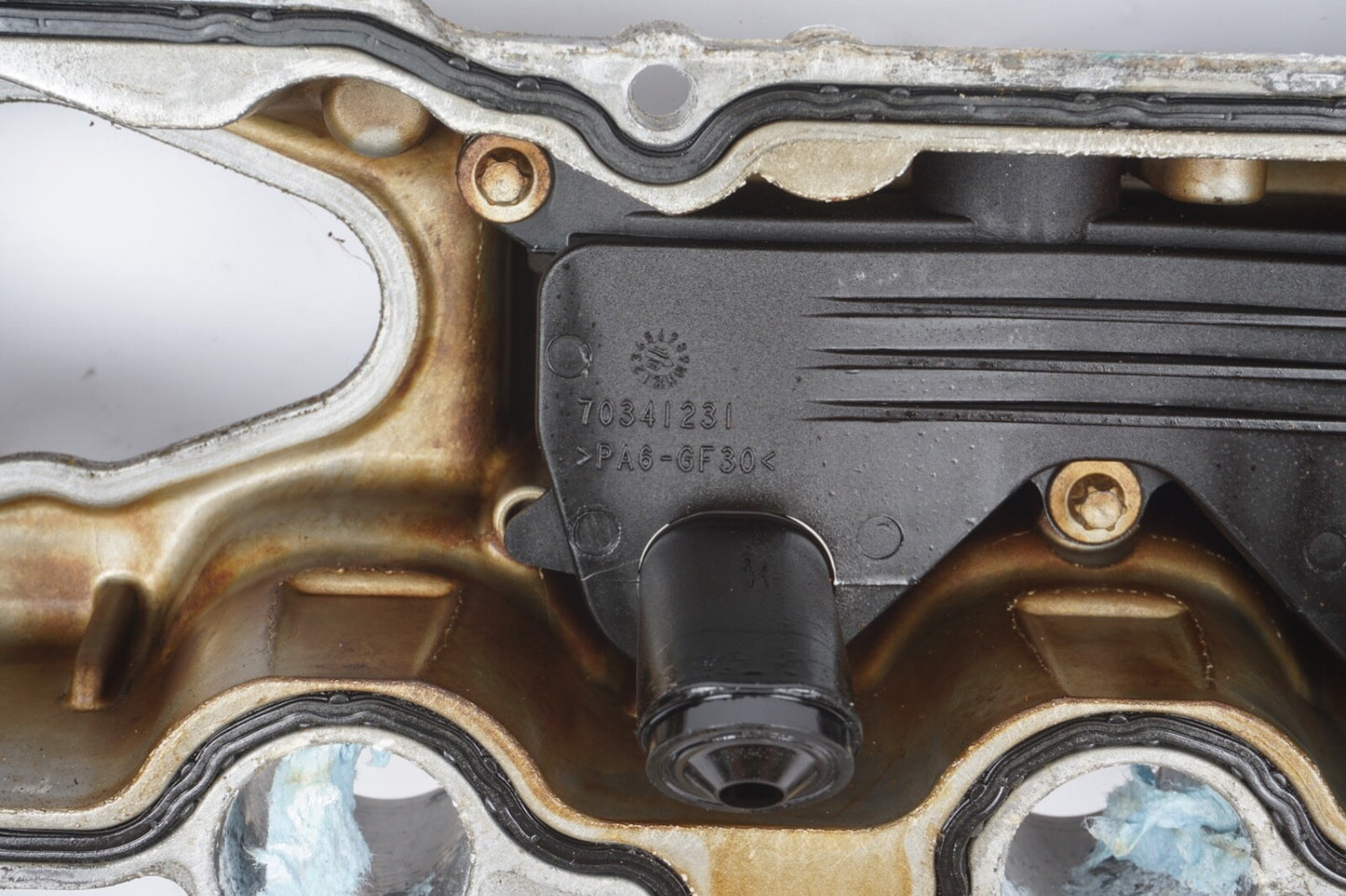 2010-2012 BMW 750 650 550 - RIGHT Engine Valve / Cylinder HEAD Cover 7566283