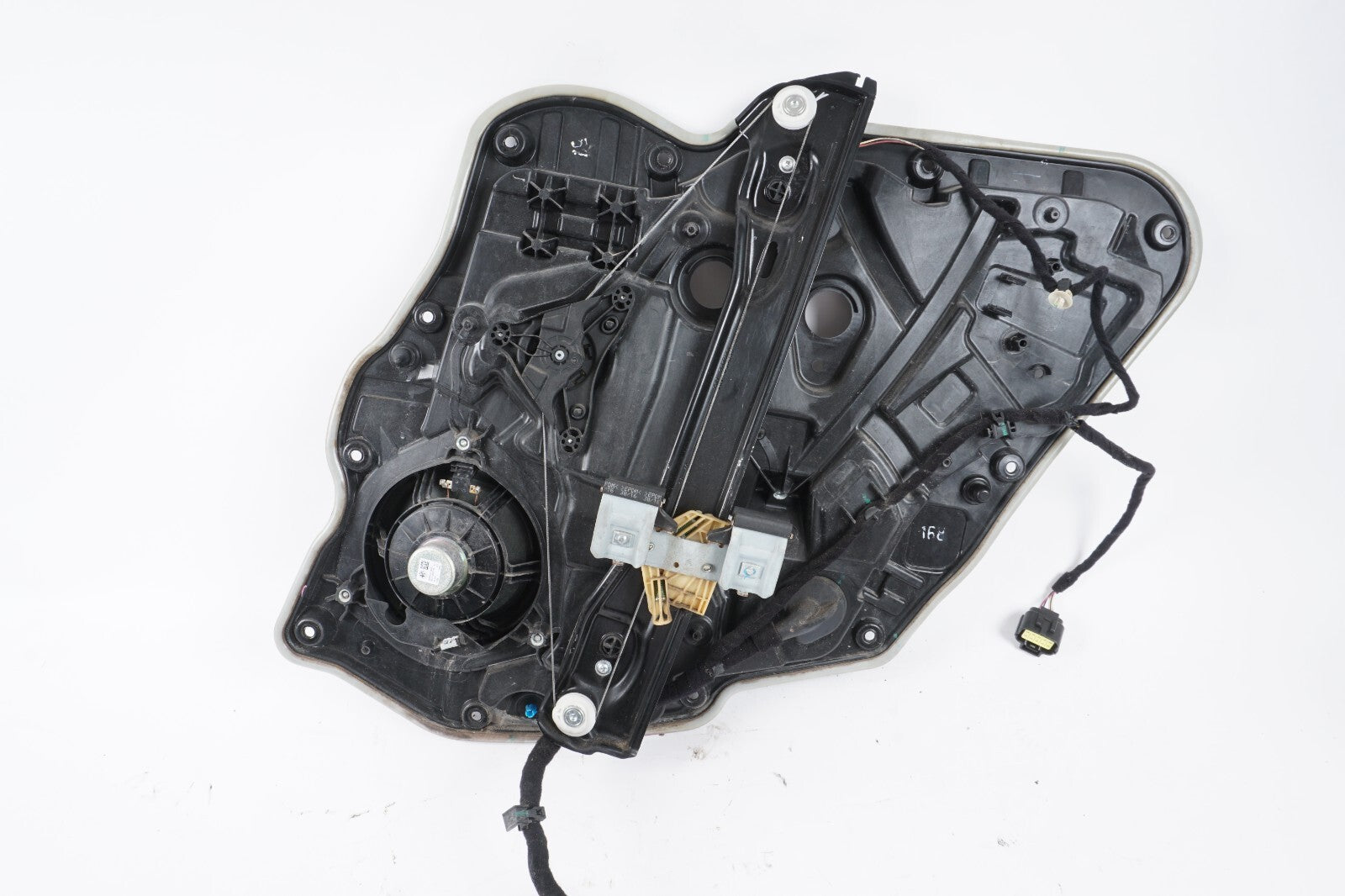 17 - 19 Alfa Romeo Giulia REAR LEFT DRIVER SIDE WINDOW REGULATOR PANEL OEM