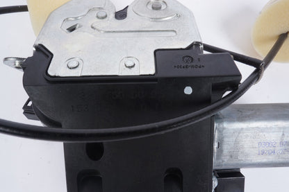 07-13 Mercedes W221 S550 S63 CL550 Rear Trunk Lid Latch Lock Actuator OEM