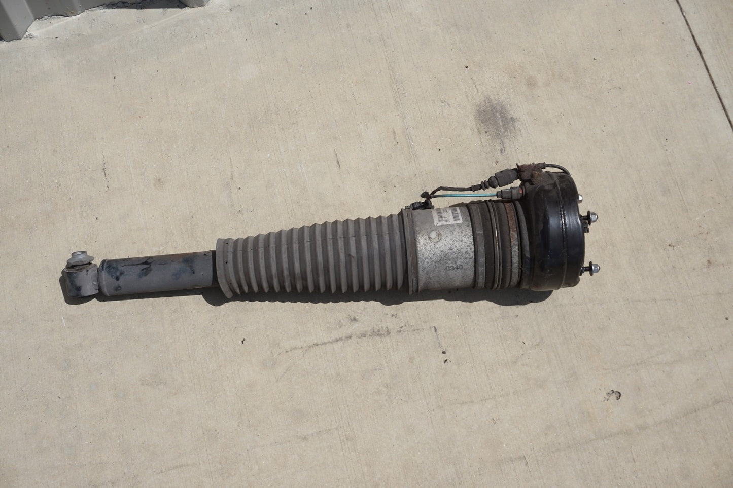 2011 - 2018 Audi A8 S8 Awd Rear Right Air Shock Strut OEM