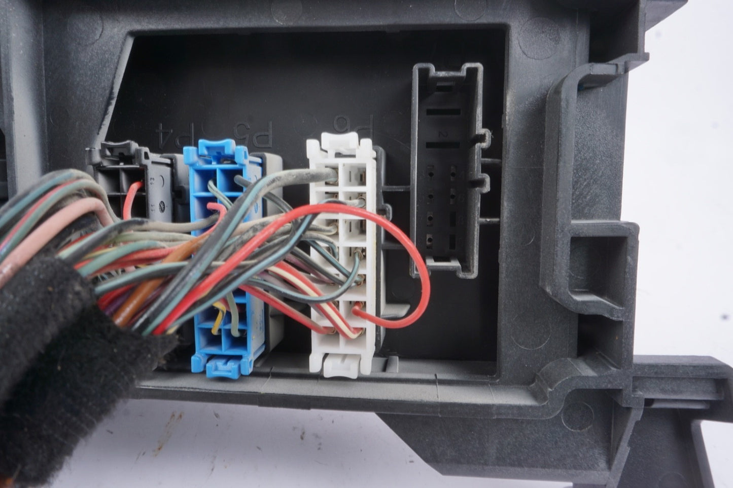 2006 2013 MERCEDES W251 R350 ML350 GL450 REAR RELAY FUSE BOX A1645451740 OEM